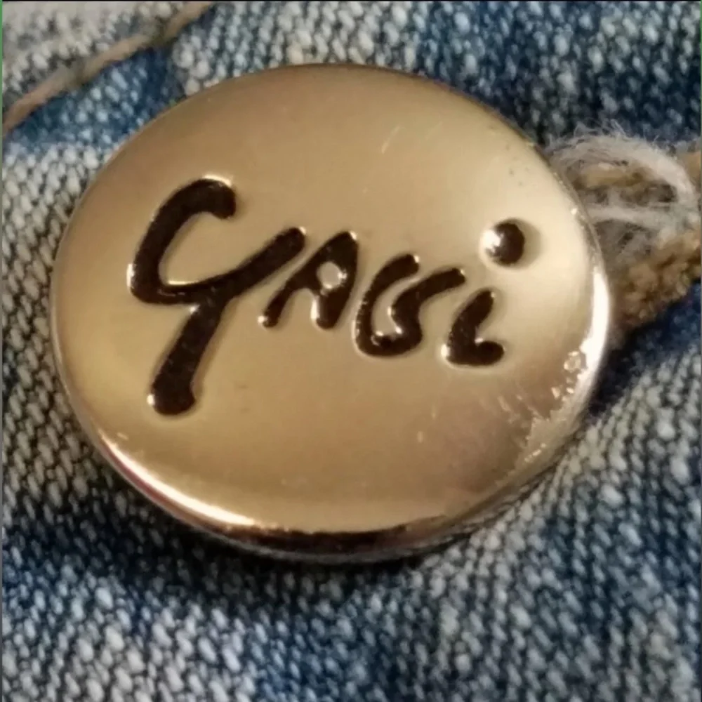 Vintage Y2K YAGI Cut Outs Holes Women’s Denim Jeans Distressed Flare Bell 32x34 - Picture 8 of 8